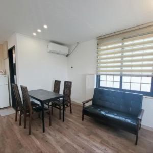 Jeju Soroan Pension Seogwipo Ngoại thất bức ảnh
