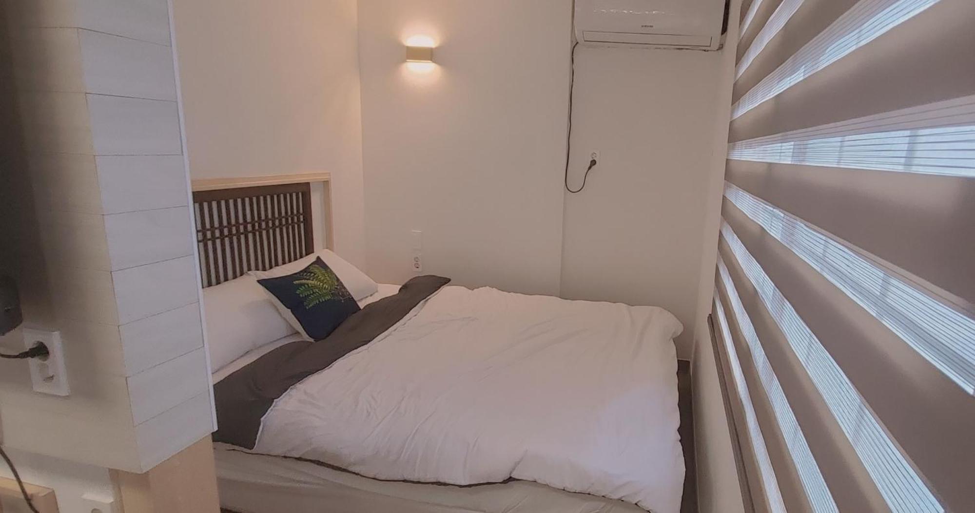 Jeju Soroan Pension Seogwipo Ngoại thất bức ảnh